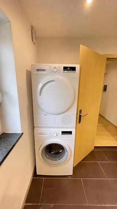 Shine Apartment Schwarzenfeld