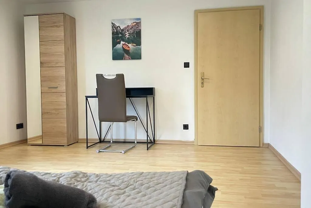 Shine Apartment Schwarzenfeld ألمانيا