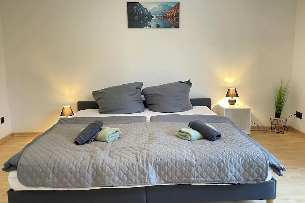Shine Apartment Schwarzenfeld